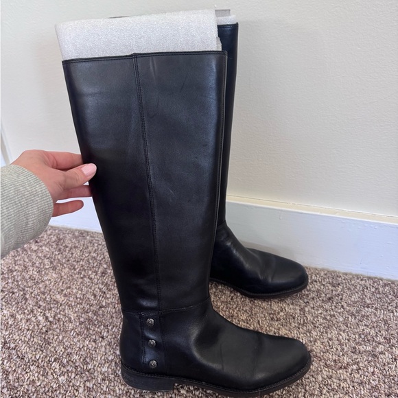 Black Knee-High Leather Boots - Picture 1 of 8